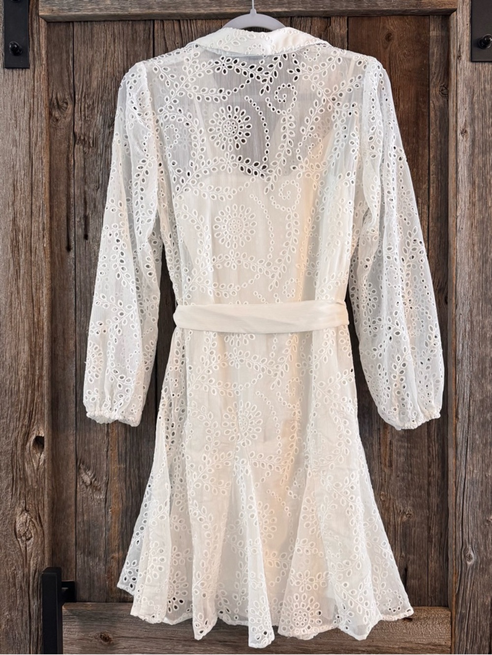White House Black Market Eyelet Shirt Dress White Size 4 Long Sleeve Tie Waist - Picture 10 of 10